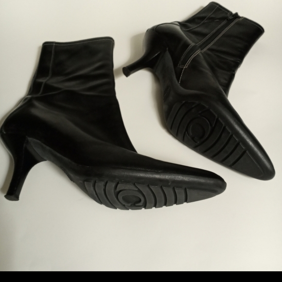 NWOT - Sassy Black Ankle Boots by Coach - Picture 8 of 10